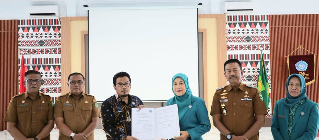 TP PKK Madina dan BNNK Teken MoU Pencegahan Penyalahgunaan Narkoba