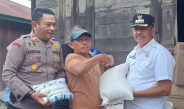 Bupati Madina Salurkan Bantuan untuk Dua Desa Terisolasi